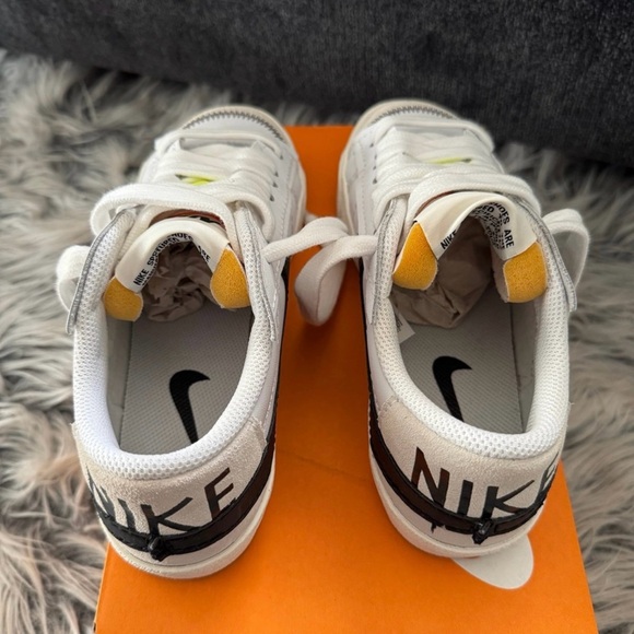 Nike W Blazer Low ’77 Jumbo Sneakers - Women’s Size 6.5 - Picture 3 of 8